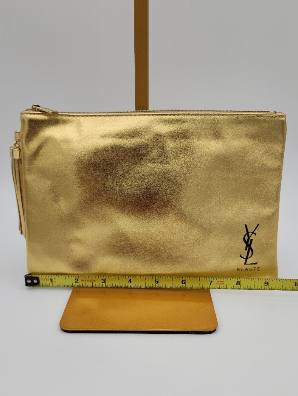 Yves Saint Laurent Metallic Gold Logo Clutch - Picture 6 of 8